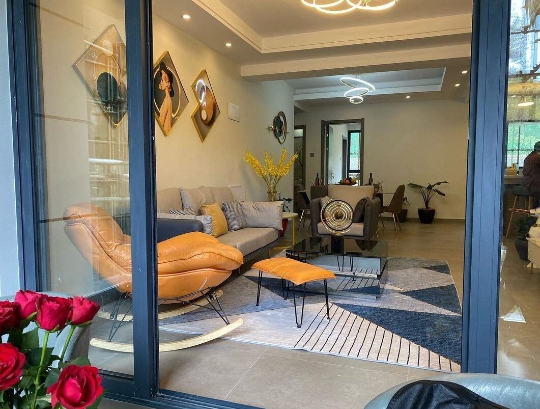 2 & 3 BEDROOM RIVERSIDE